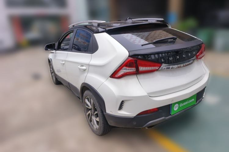 Used Luxgen U5 SUV 2017 1.6L CVT Jazz Edition Rear Left 45 Deg