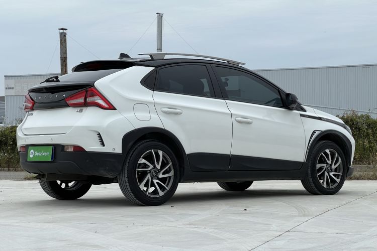 Used Luxgen U5 SUV 2017 1.6L CVT Jazz Edition Rear Right 45 Deg