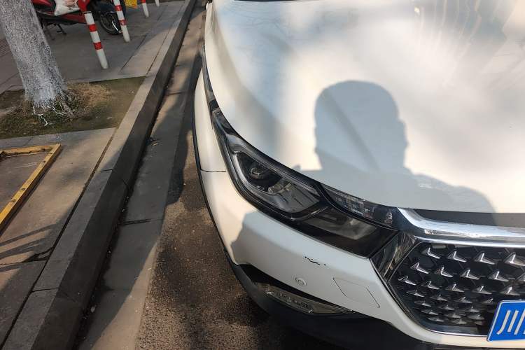 Used Luxgen U5 SUV 2017 1.6L CVT Jazz Edition Right Front Headlight