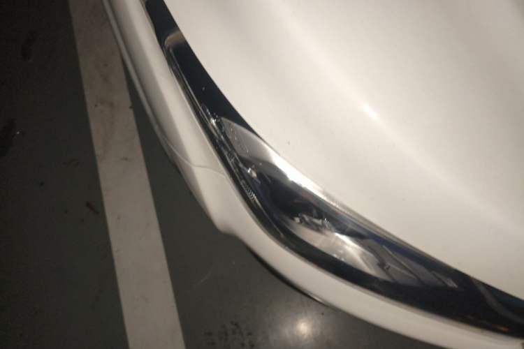Used Luxgen U5 SUV 2017 1.6L CVT Jazz Edition Right Front Headlight
