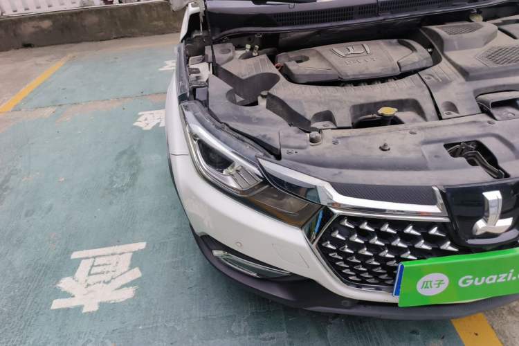 Used Luxgen U5 SUV 2017 1.6L CVT Jazz Edition Right Front Headlight