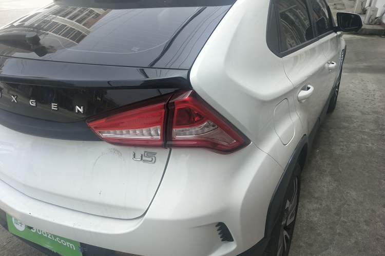 Used Luxgen U5 SUV 2017 1.6L Manual Knight Edition Right Rear Taillight