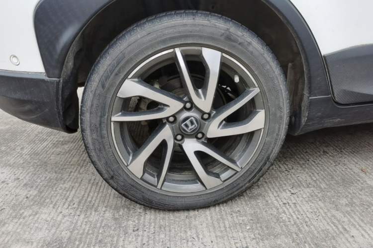 Used Luxgen U5 SUV 2017 1.6L CVT Jazz Edition Right Rear Wheel Hub