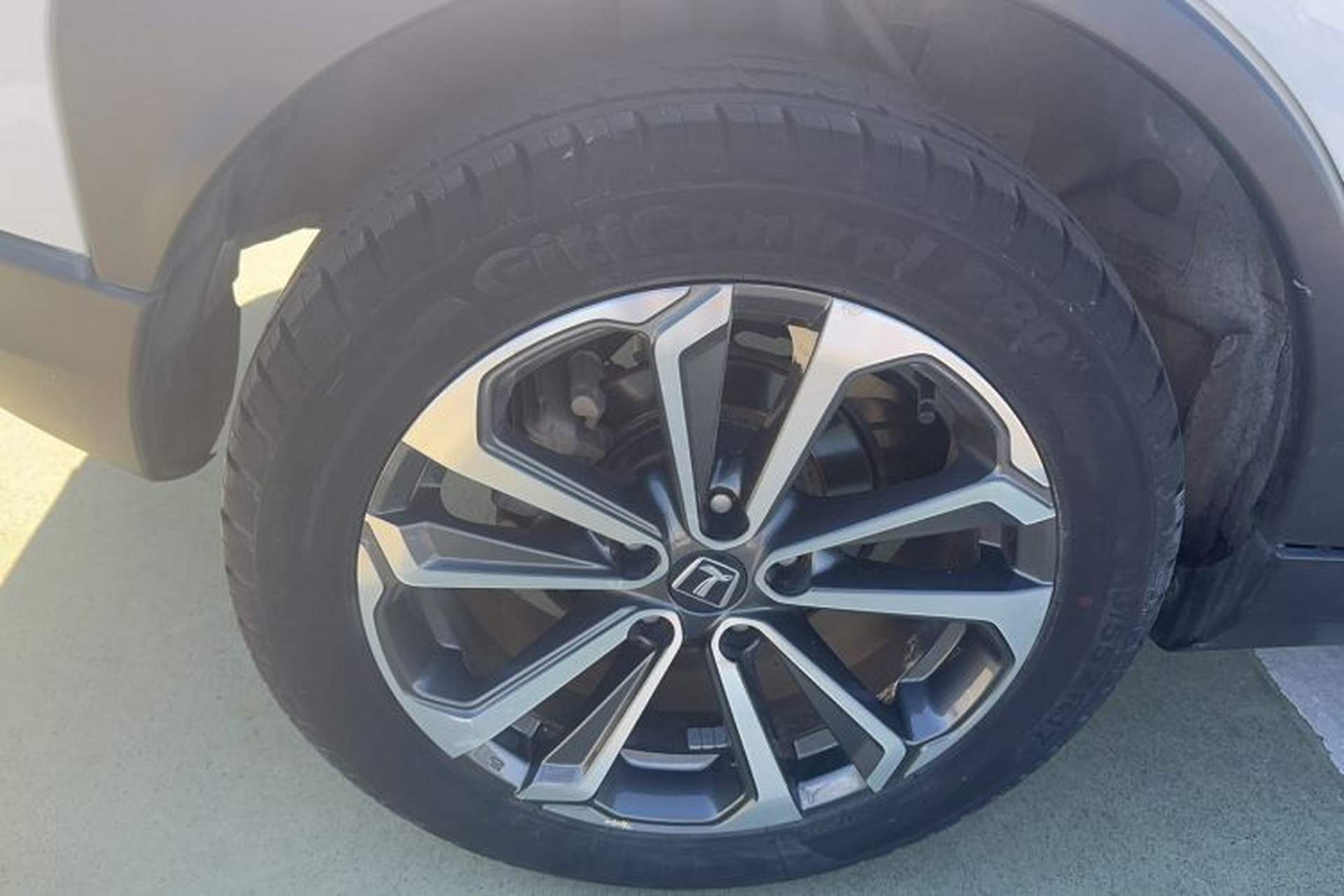 Used Luxgen U5 SUV 2017 1.6L CVT Knight Edition Right Rear Wheel Hub
