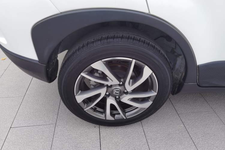 Used Luxgen U5 SUV 2017 1.6L CVT Maxima AR+ Edition Right Rear Wheel Hub