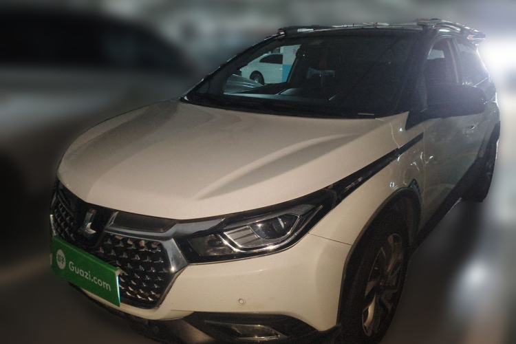 Used Luxgen U5 SUV 2017 1.6L CVT Jazz Edition Guazi used car, China used car export, Used car for sale, Used cars, Cheapest cars for sale