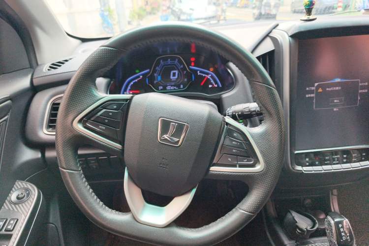 Used Luxgen U5 SUV 2017 1.6L CVT Jazz Edition Steering Wheel