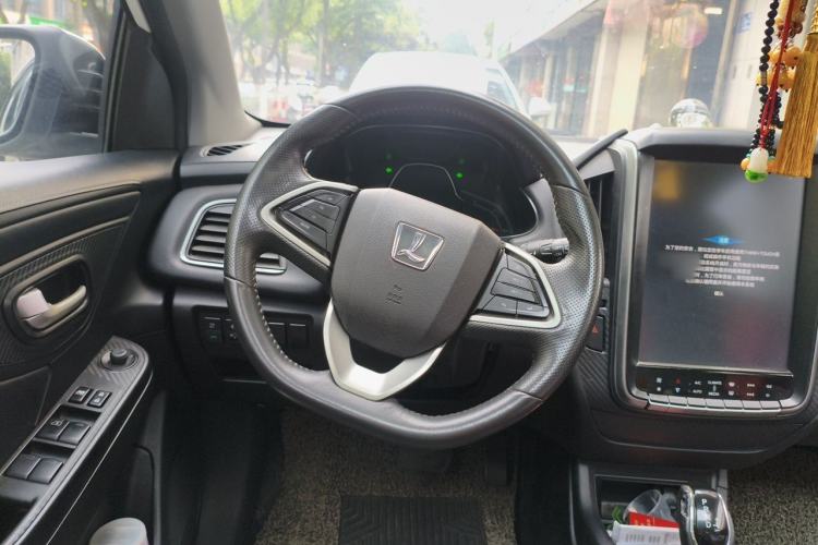 Used Luxgen U5 SUV 2017 1.6L CVT Jazz Edition Steering Wheel