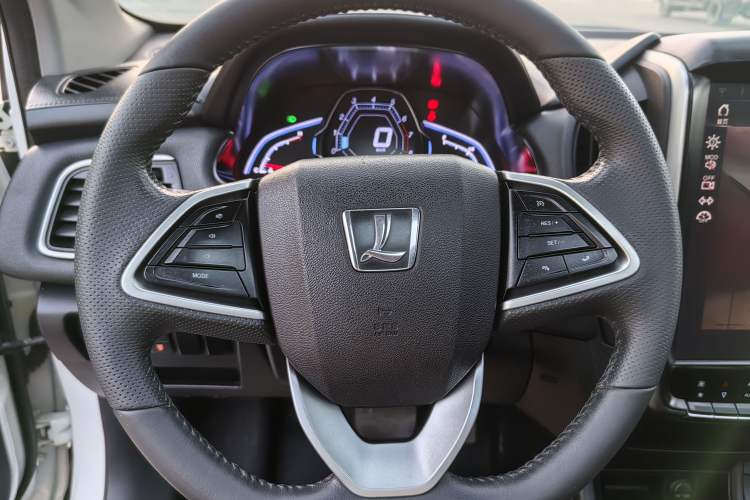 Used Luxgen U5 SUV 2017 1.6L CVT Jazz Edition Steering Wheel