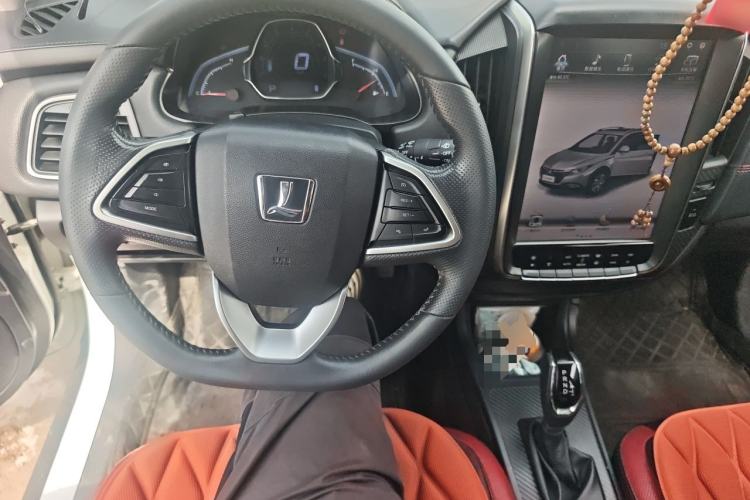 Used Luxgen U5 SUV 2017 1.6L CVT Jazz Edition Steering Wheel