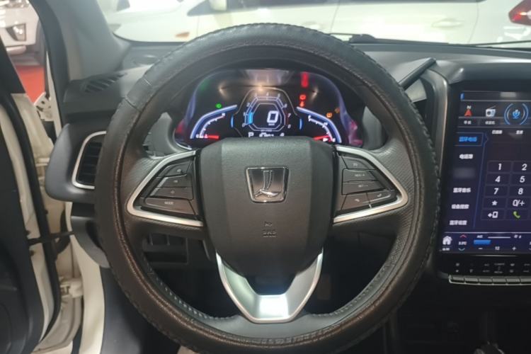 Used Luxgen U5 SUV 2017 1.6L CVT Flagship Edition Steering Wheel
