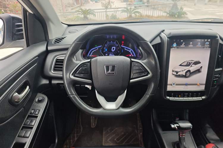 Used Luxgen U5 SUV 2017 1.6L CVT Prestige Edition Steering Wheel