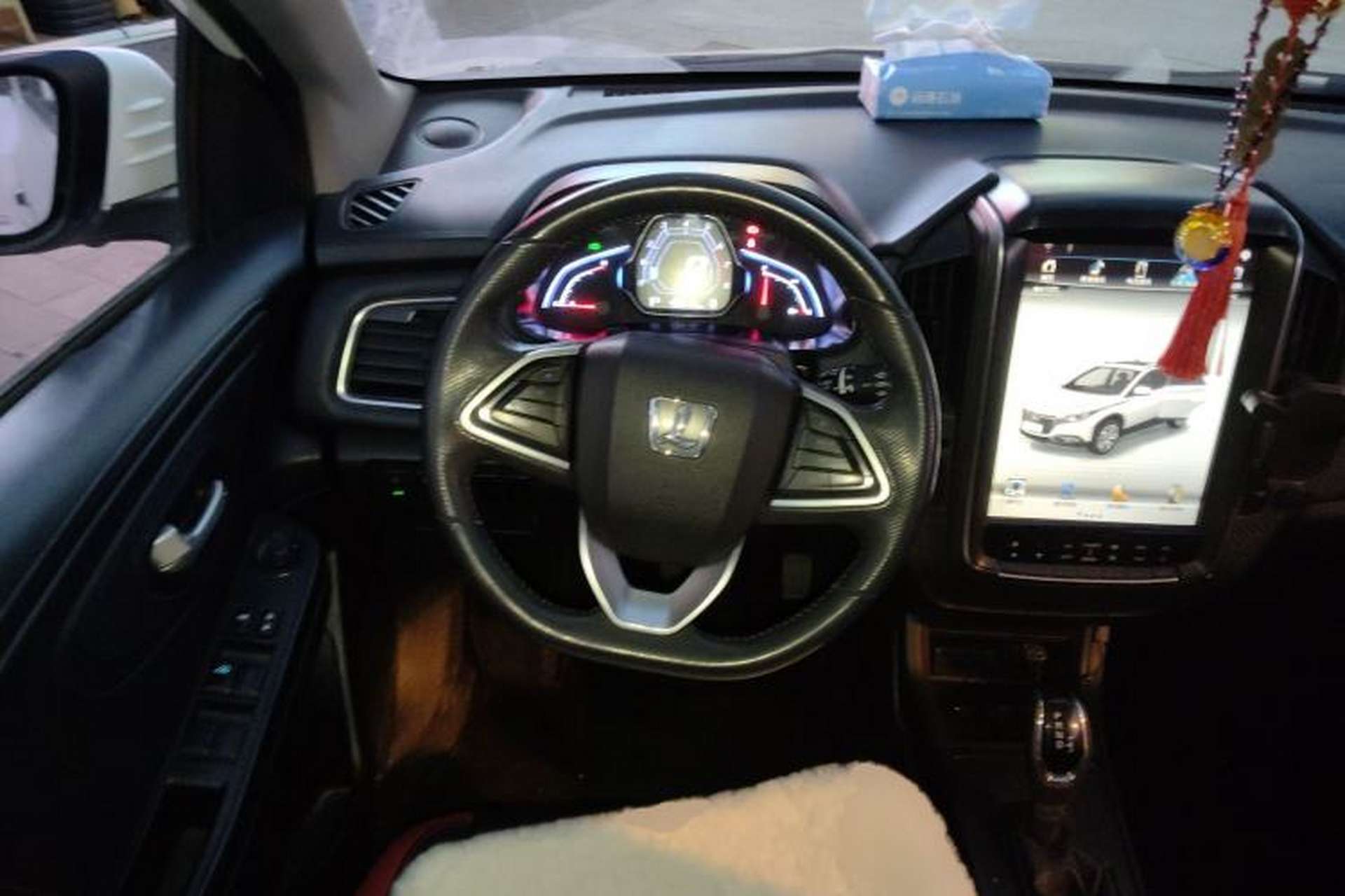 Used Luxgen U5 SUV 2017 1.6L CVT Jazz Edition Steering Wheel