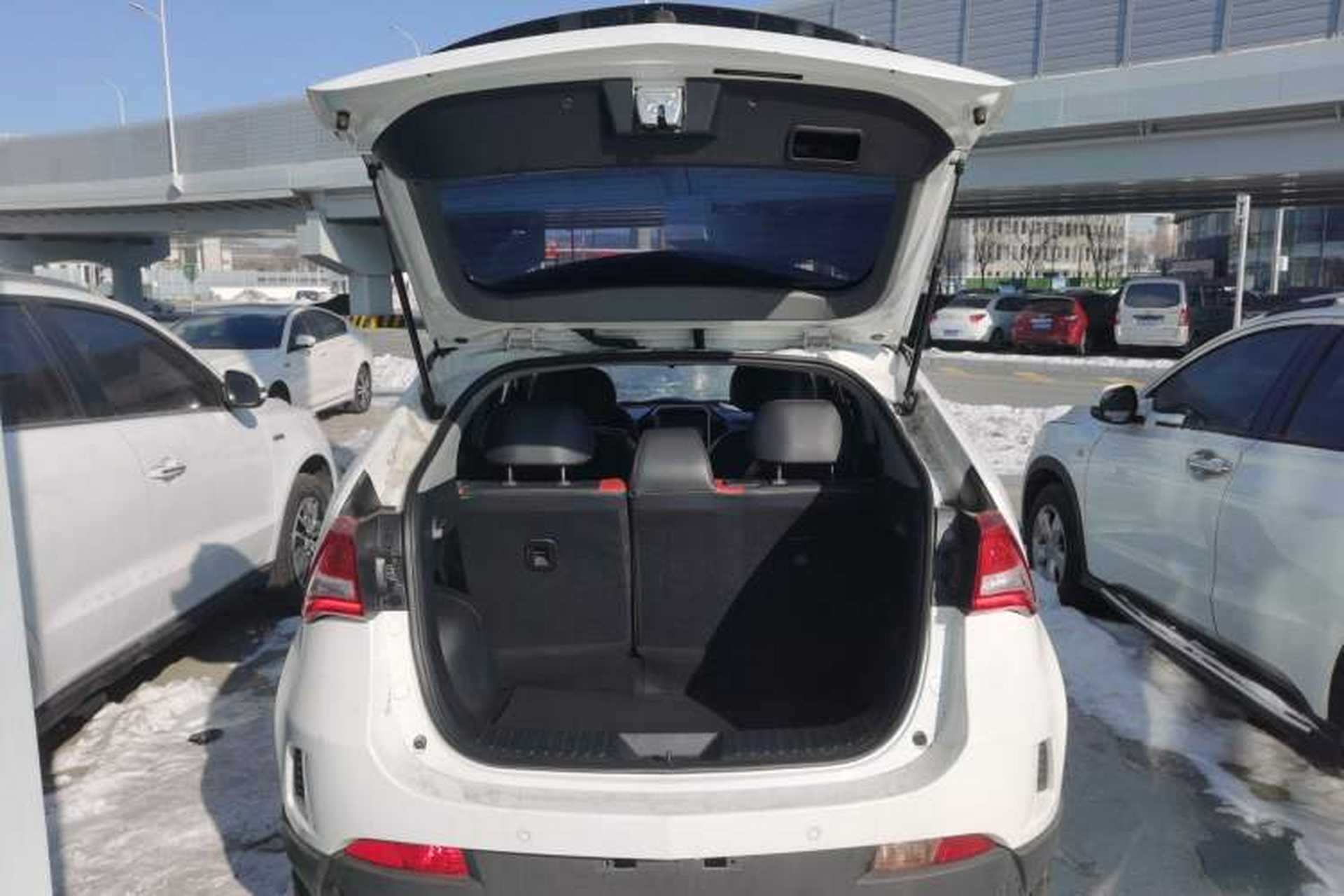 Used Luxgen U5 SUV 2017 1.6L CVT Jazz Edition Trunk