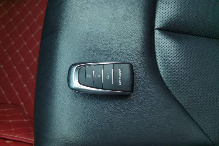 Used Luxgen U5 SUV 2017 1.6L CVT Maxima AR+ Edition Vehicle Key