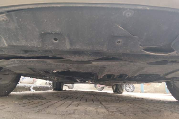Used Luxgen U6 SUV 2014 1.8T Fashion Edition Chassis Front
