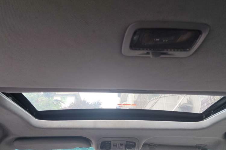 Used Luxgen U6 SUV 2014 1.8T Fashion Edition Headliner