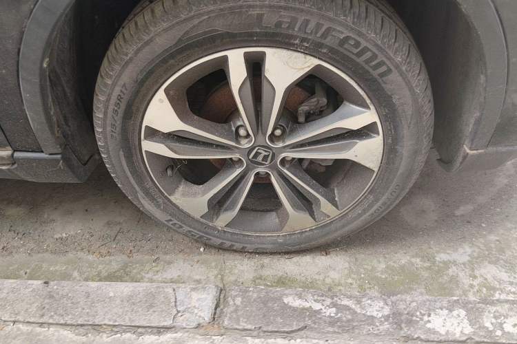 Used Luxgen U6 SUV 2014 1.8T Fashion Edition Right Front Wheel Hub
