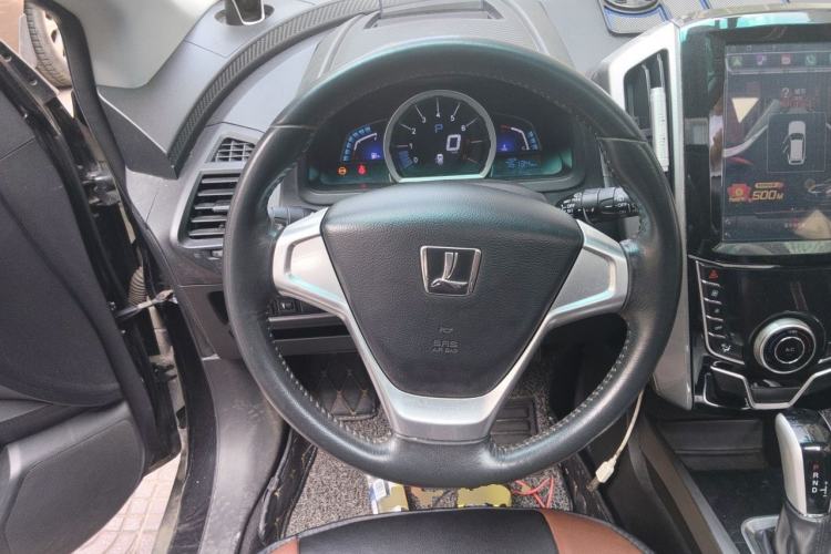 Used Luxgen U6 SUV 2014 1.8T Fashion Edition Steering Wheel