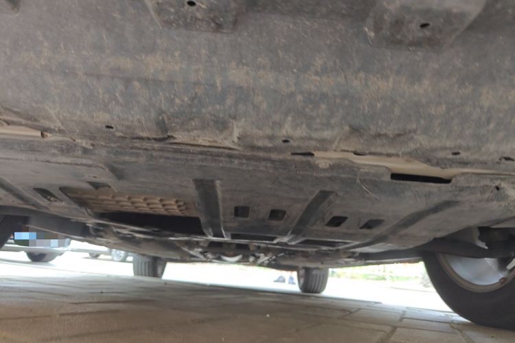 Used Luxgen U6 SUV 2014 2.0T ZhiZun Model Chassis Front