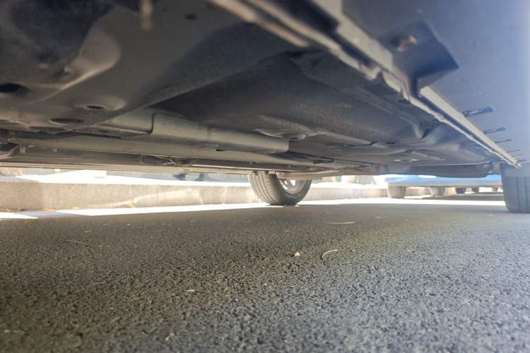 Used Luxgen U6 SUV 2014 1.8T ZhiZun Model Chassis Front Left
