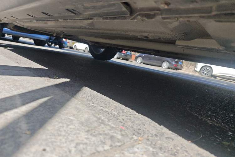 Used Luxgen U6 SUV 2014 1.8T ZhiZun Model Chassis Front Right