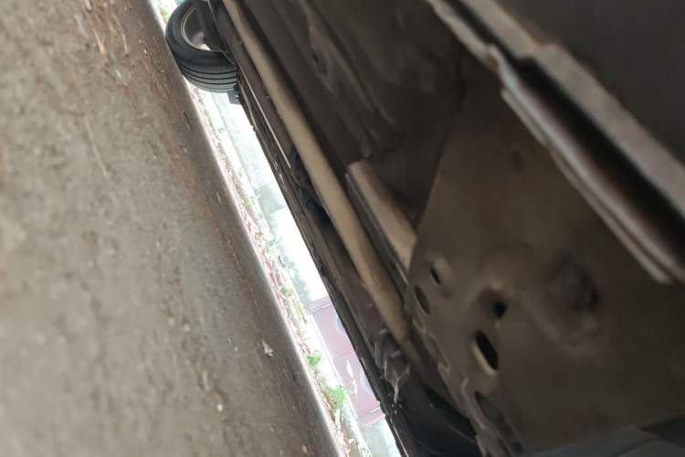 Used Luxgen U6 SUV 2014 1.8T Fashion Edition Chassis Front Right