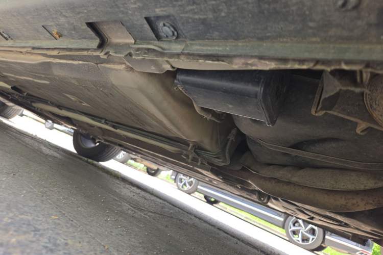 Used Luxgen U6 SUV 2014 1.8T Fashion Edition Chassis Rear Left
