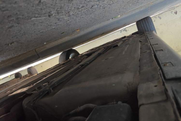 Used Luxgen U6 SUV 2014 2.0T ZhiZun Model Chassis Rear Left