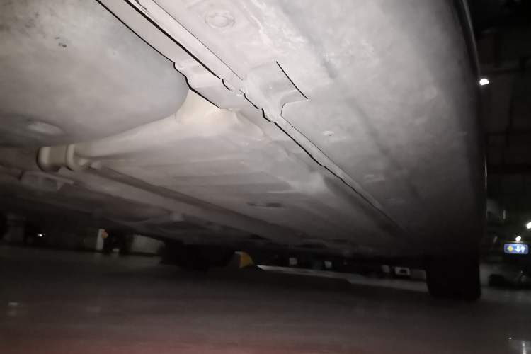 Used Luxgen U6 SUV 2014 1.8T ZhiZun Model Chassis Rear Right