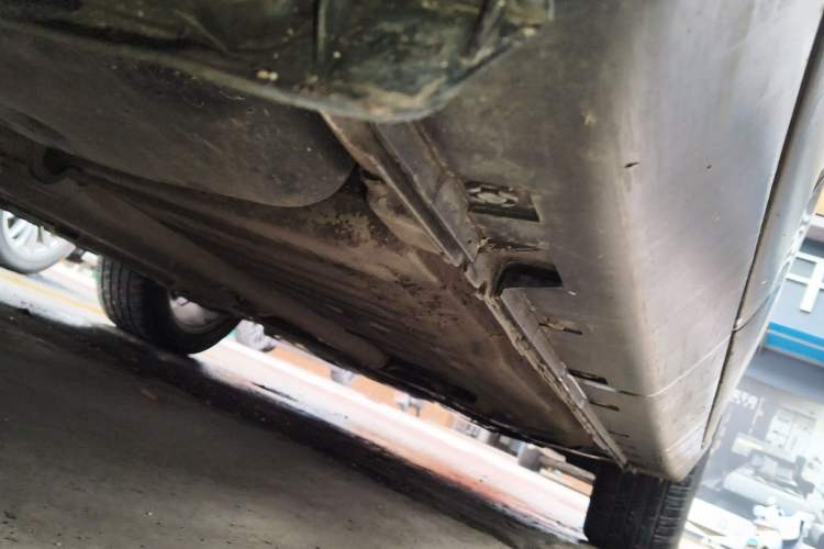 Used Luxgen U6 SUV 2014 1.8T Fashion Edition Chassis Rear Right