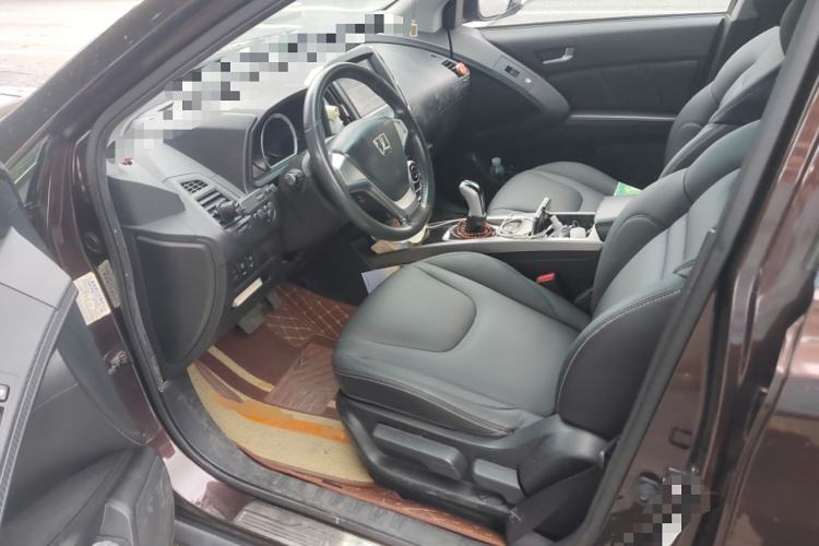 Used Luxgen U6 SUV 2014 1.8T Fashion Edition Driver Seat