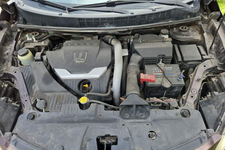 Used Luxgen U6 SUV 2014 1.8T Fashion Edition Engine Bay