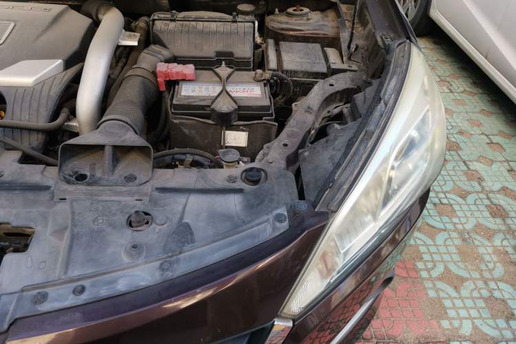 Used Luxgen U6 SUV 2014 1.8T Charm Version Engine Bay Left