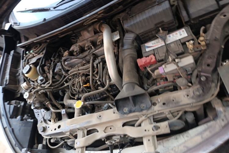 Used Luxgen U6 SUV 2014 1.8T Fashion Edition Engine Bay