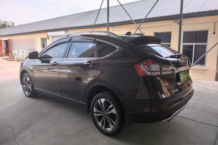 Used Luxgen U6 SUV 2014 1.8T ZhiZun Model Exterior 5