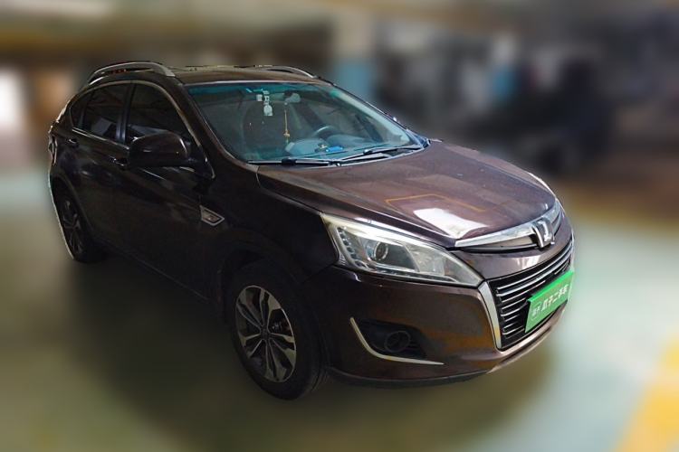 Used Luxgen U6 SUV 2014 1.8T Fashion Edition Front Right 45 Deg