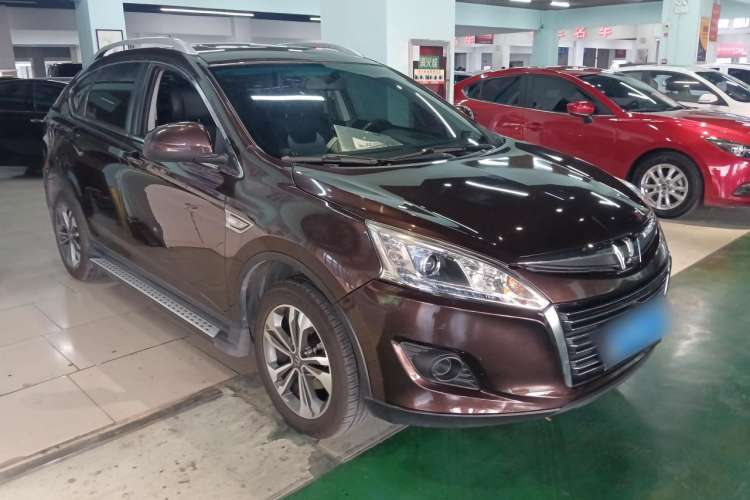 Used Luxgen U6 SUV 2014 1.8T Fashion Edition Front Right 45 Deg