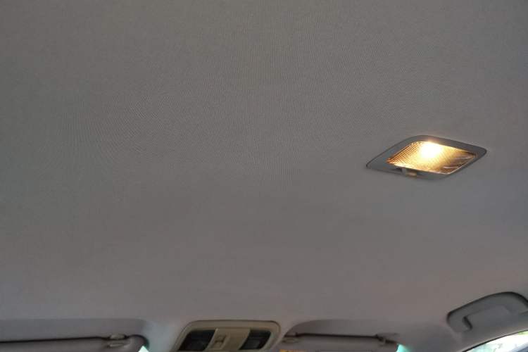 Used Luxgen U6 SUV 2014 1.8T Charm Version Headliner