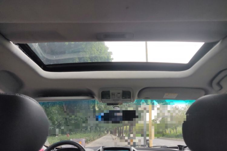 Used Luxgen U6 SUV 2014 1.8T Fashion Edition Headliner