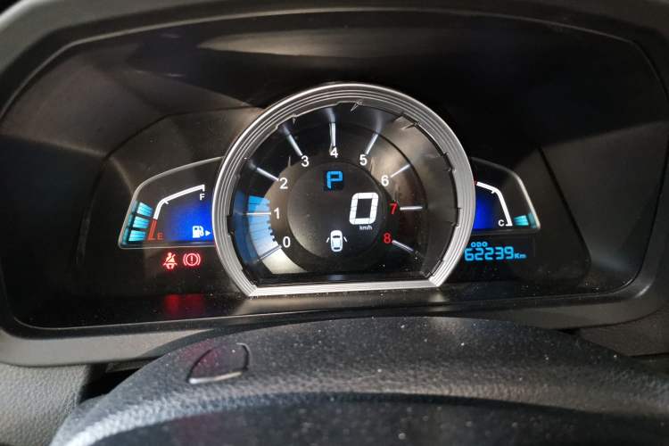 Used Luxgen U6 SUV 2014 1.8T Charm Version Instrument Cluster