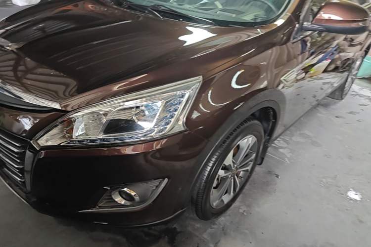 Used Luxgen U6 SUV 2014 1.8T ZhiZun Model Left Front Headlight