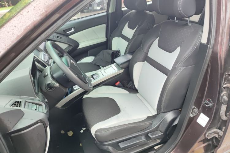 Used Luxgen U6 SUV 2014 1.8T New Innovation Type Left Front Seat