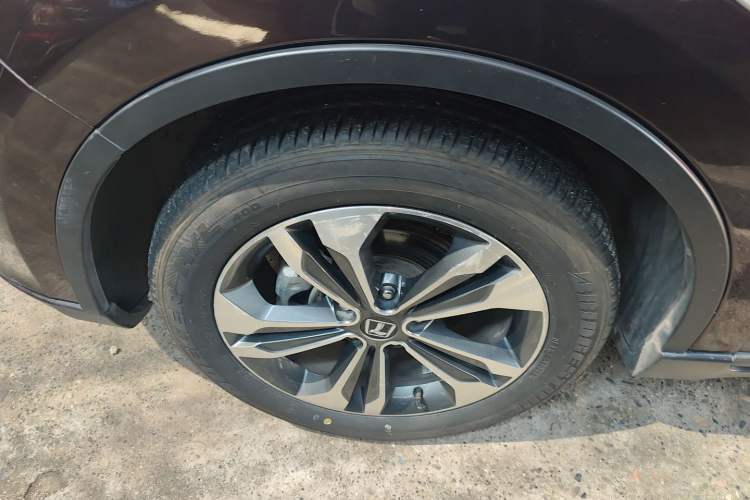 Used Luxgen U6 SUV 2014 1.8T Fashion Edition Left Front Wheel Hub