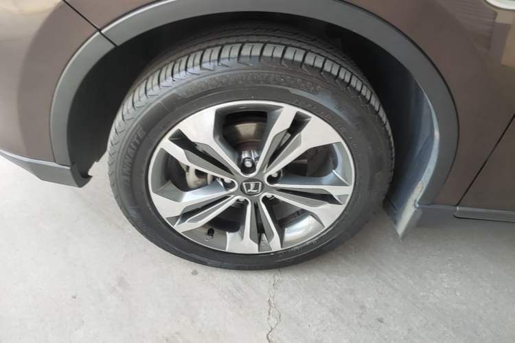 Used Luxgen U6 SUV 2014 1.8T ZhiZun Model Left Front Wheel Hub