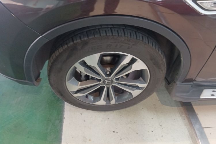 Used Luxgen U6 SUV 2014 1.8T Fashion Edition Left Front Wheel Hub