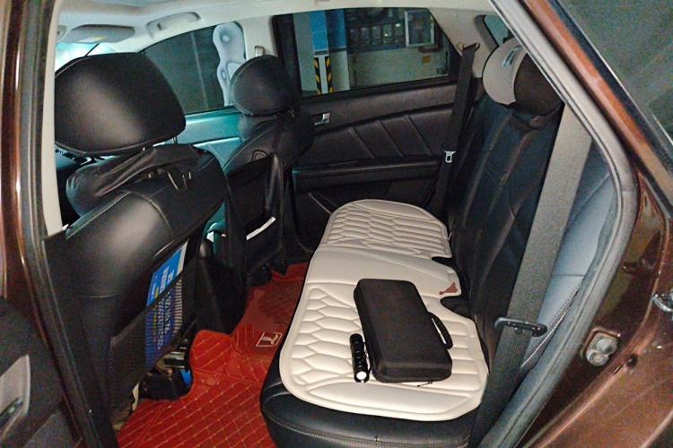 Used Luxgen U6 SUV 2014 1.8T Fashion Edition Left Rear Seat