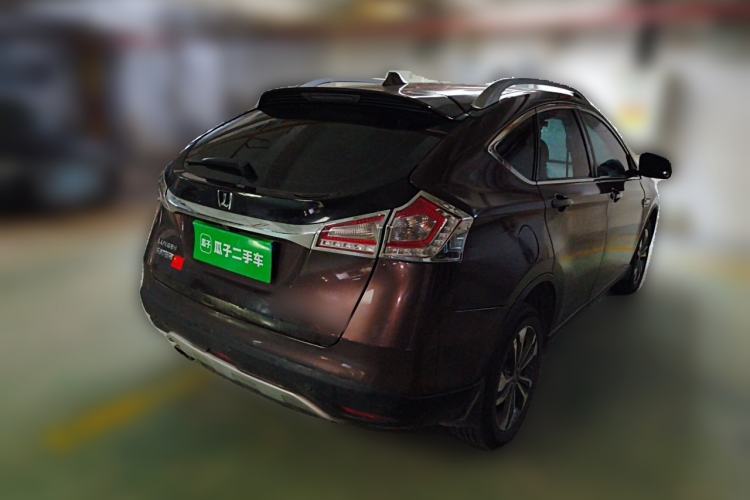 Used Luxgen U6 SUV 2014 1.8T Fashion Edition Rear Right 45 Deg