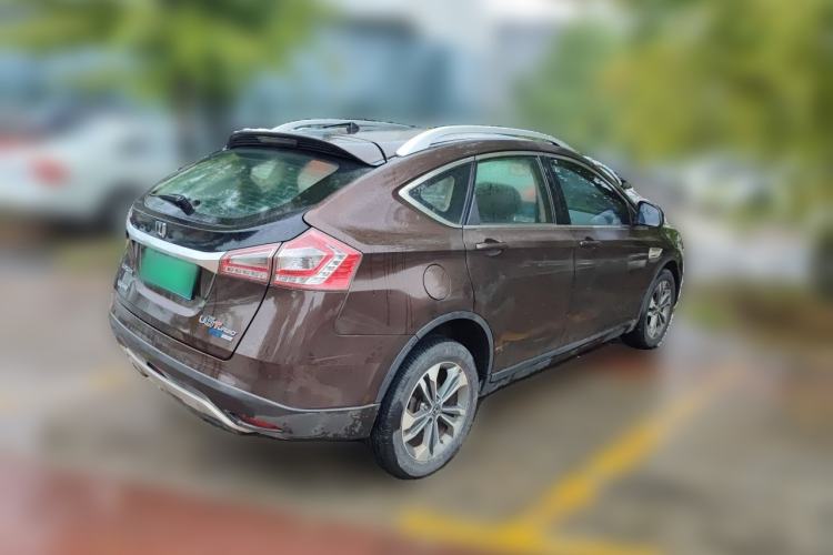Used Luxgen U6 SUV 2014 1.8T New Innovation Type Rear Right 45 Deg
