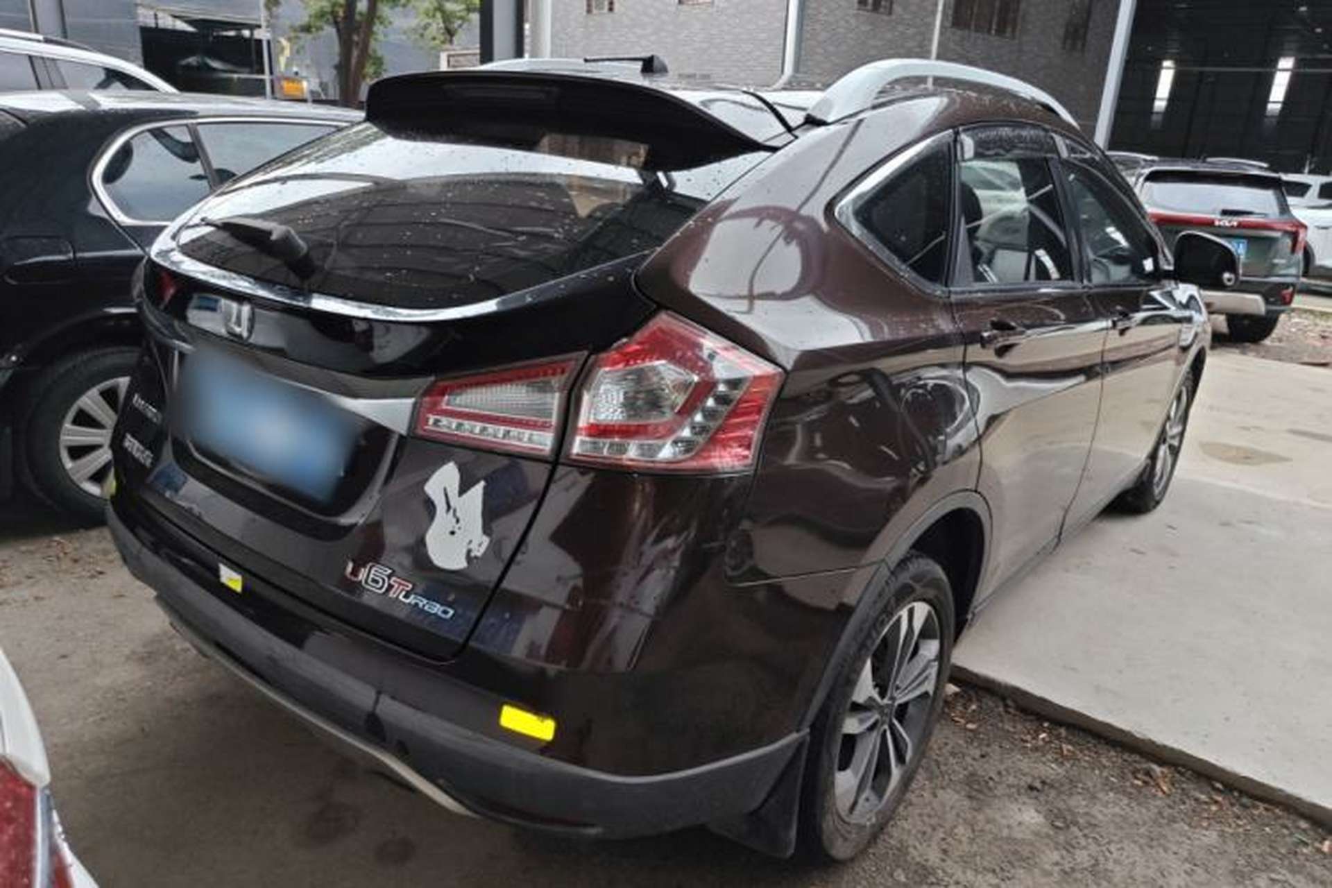 Used Luxgen U6 SUV 2014 1.8T ZhiZun Model Rear Right 45 Deg